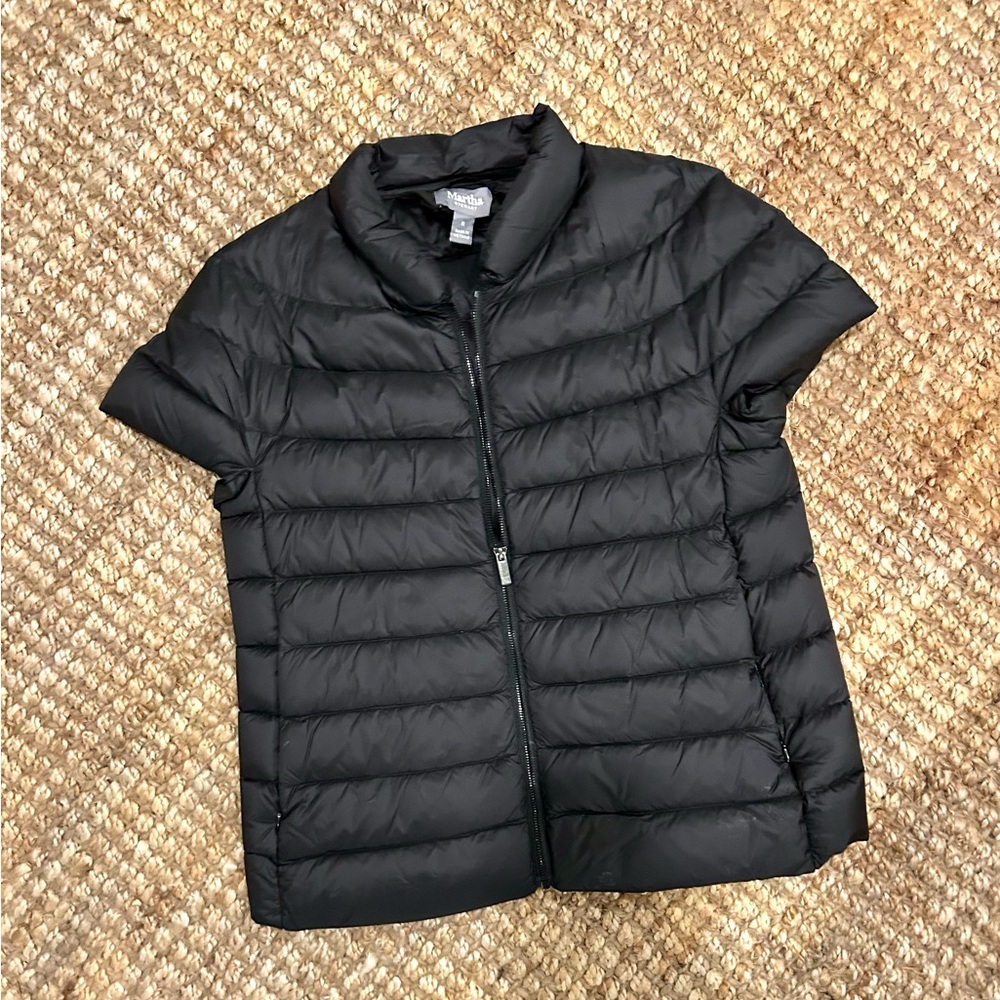 Martha Stewart Black Puffer Jacket with Short Sleeves and Quilted Design